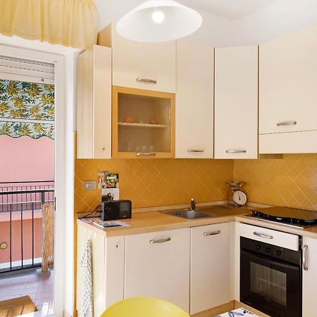 Attico Cielo E Mare Appartement Spotorno Buitenkant foto