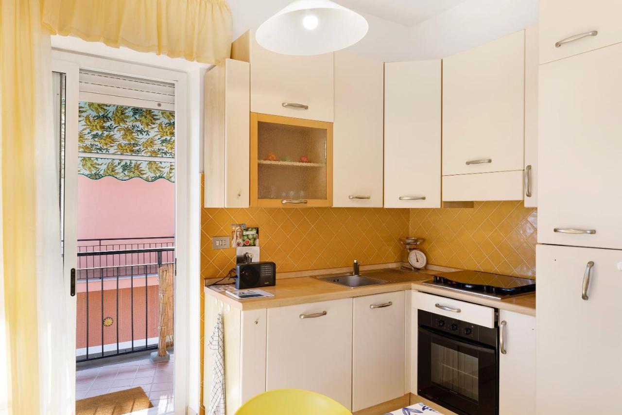 Attico Cielo E Mare Appartement Spotorno Buitenkant foto